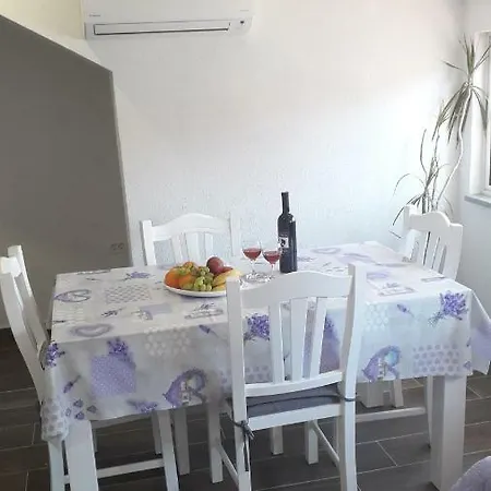 Apartmán Zilic Dugi Rat