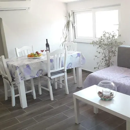 Zilic Apartmán